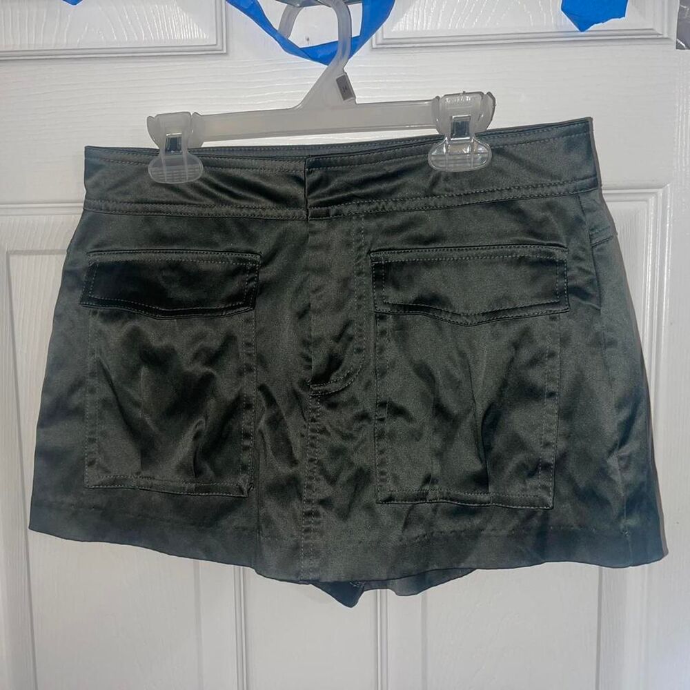 Forever-21 Women's Green Skort Size Small